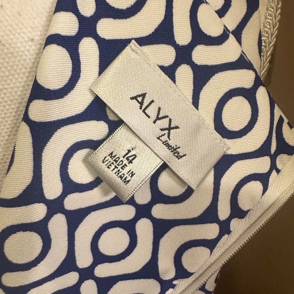 Alyx Limited Blue & white dress. Size 14 - Picture 8 of 11